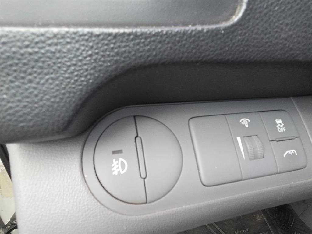 HYUNDAI Starex - Vista 6