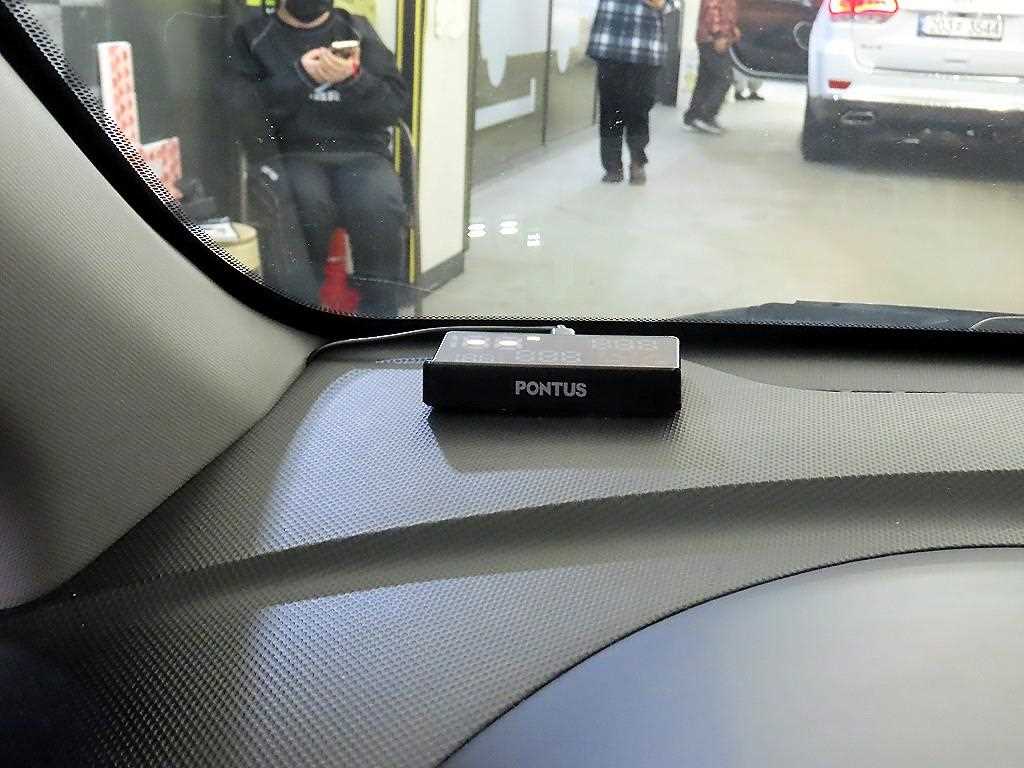 HYUNDAI Accent 2016 Blanco - Importación desde Corea - HF Imports Iquique - Foto 15