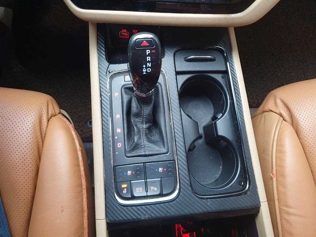 KIA Carnival 2016 Blanco - Importación desde Corea - HF Imports Iquique - Foto 17