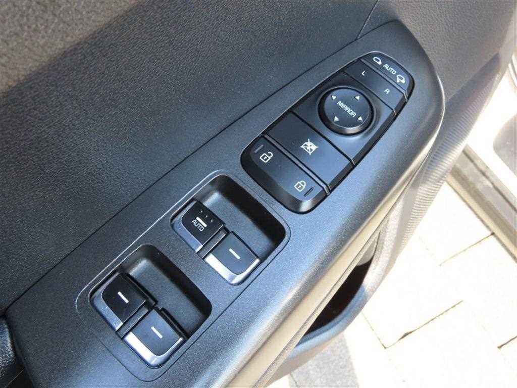 KIA Sportage - Vista 12