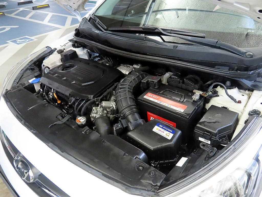 HYUNDAI Accent 2016 Blanco - Importación desde Corea - HF Imports Iquique - Foto 18