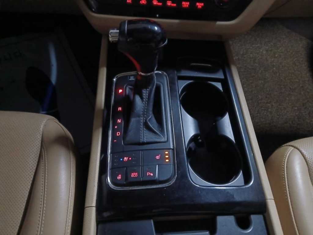 KIA Carnival 2016 - Importación desde Corea - HF Imports Iquique - Foto 14