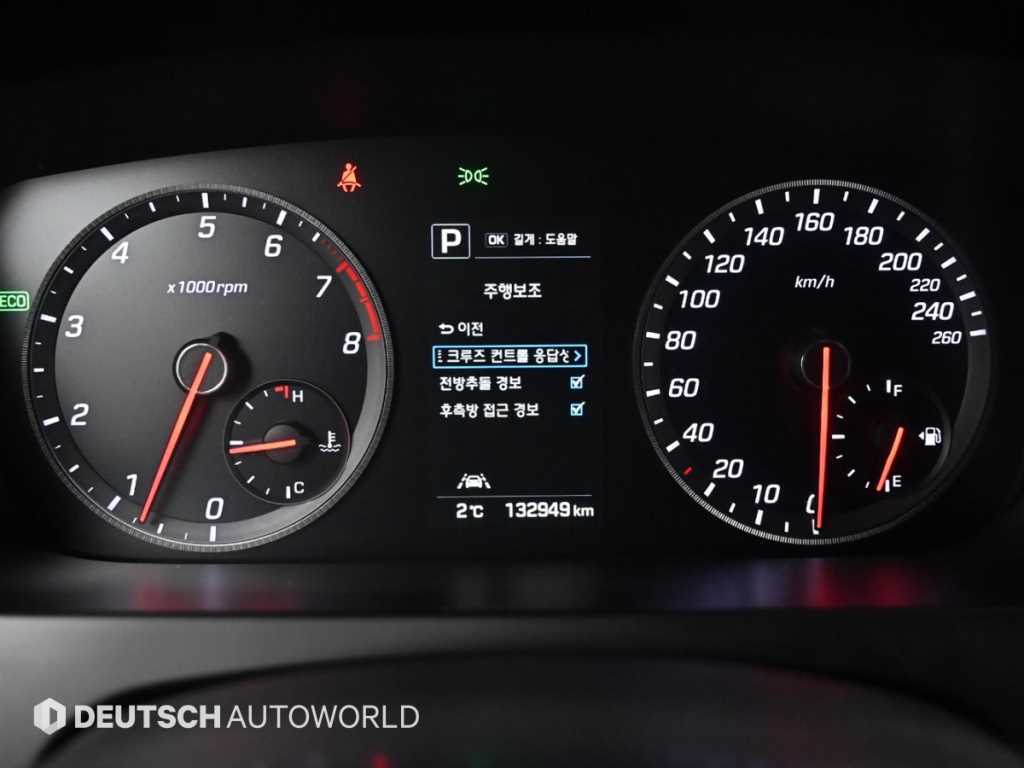 HYUNDAI Sonata - Vista 8