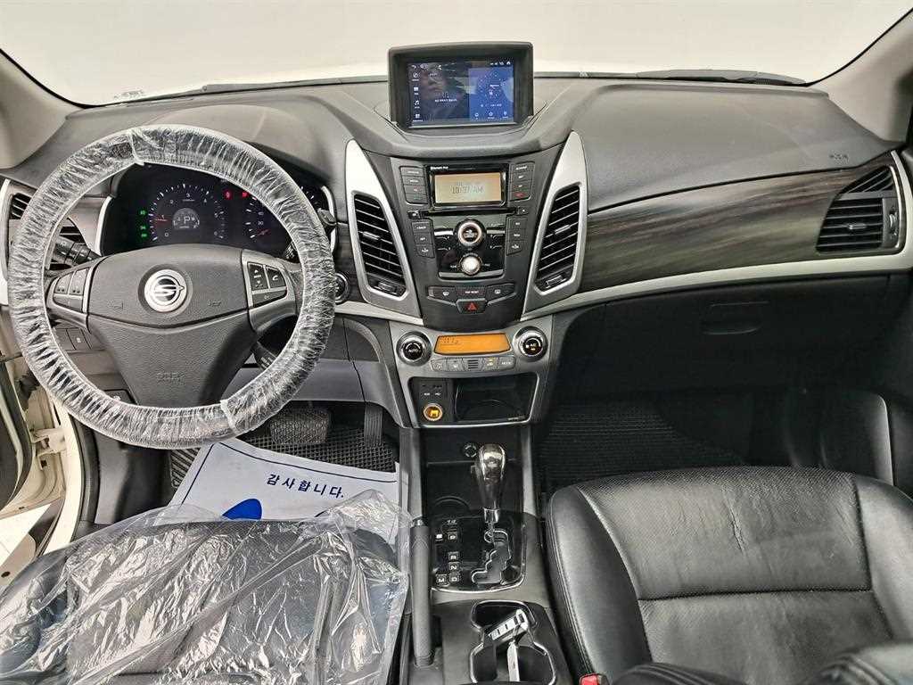 Ssangyong Korando - Vista 6