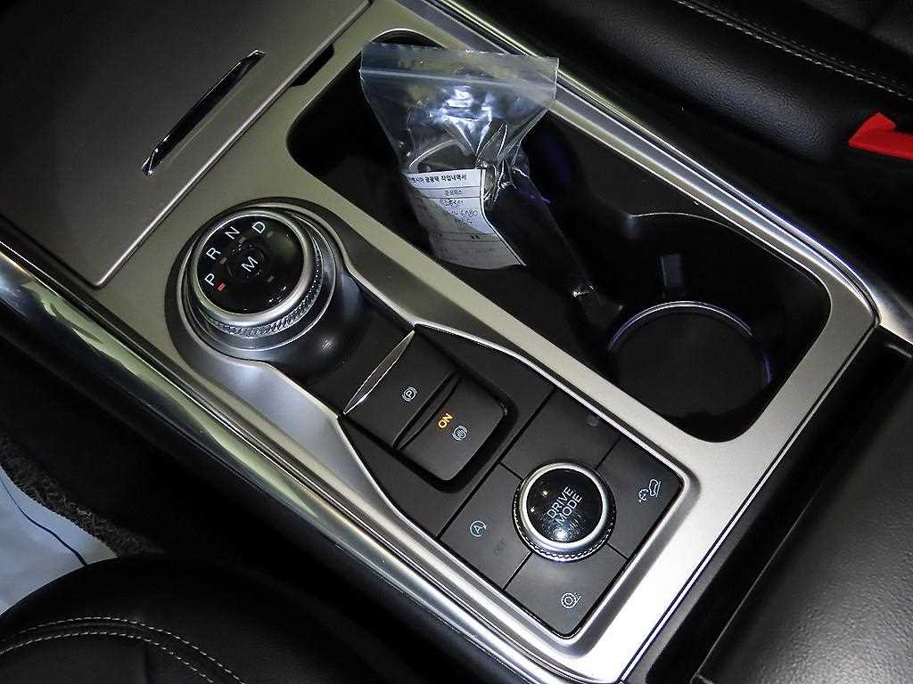 Ford Explorer - Vista 12