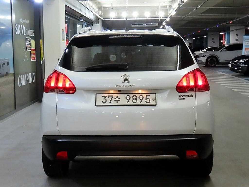 Peugeot 2008 - Vista 5
