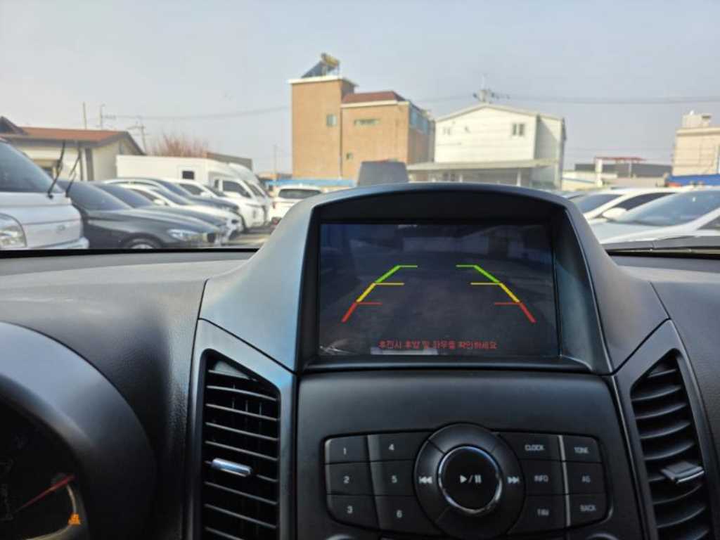 Chevrolet Orlando 2014 Café - Importación desde Corea - HF Imports Iquique - Foto 15