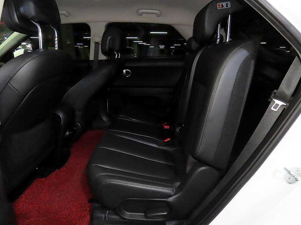 HYUNDAI Ioniq 5 - Vista 7