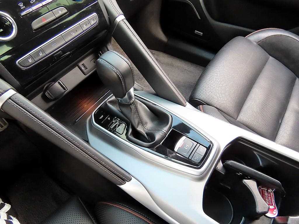 SAMSUNG QM6 - Vista 10