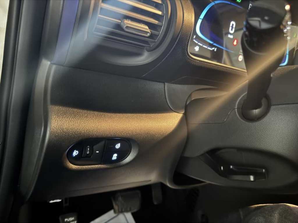 HYUNDAI Casper - Vista 12