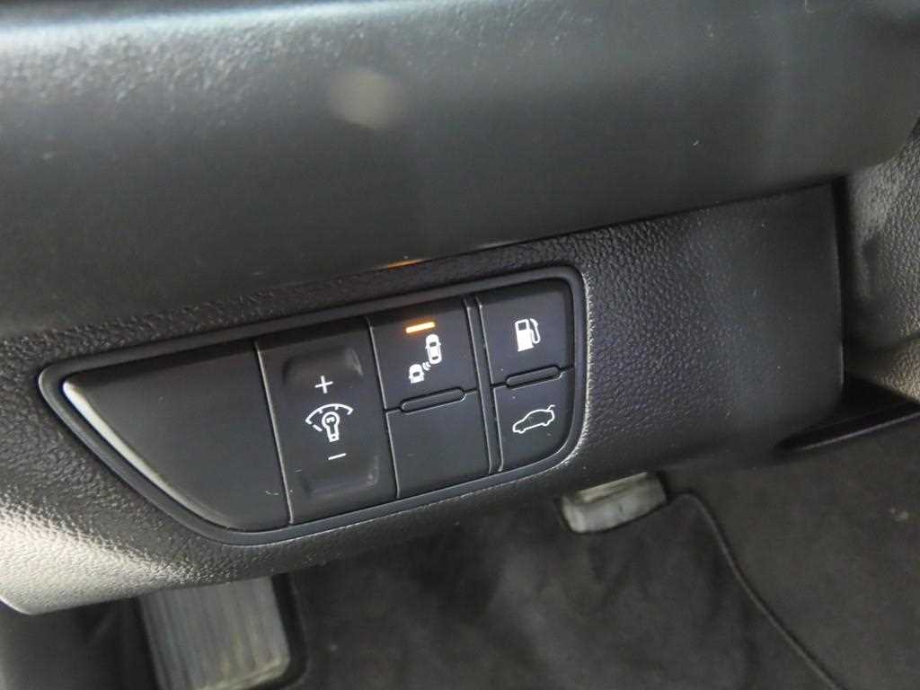 Genesis G70 - Vista 10