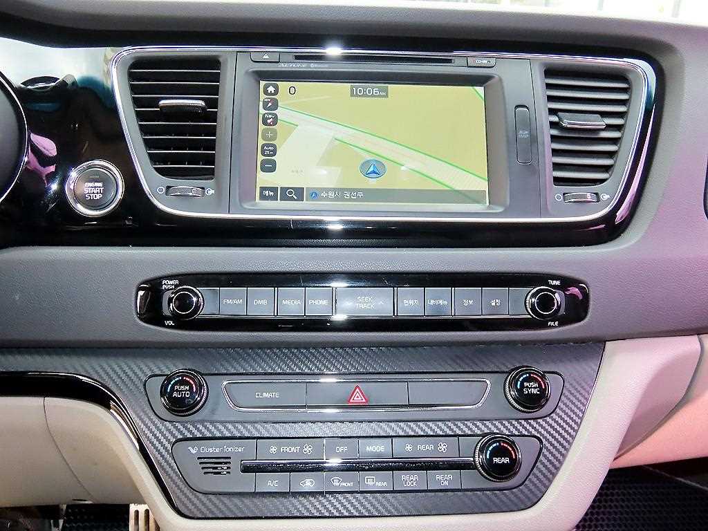 KIA Carnival 2016 Gris - Importación desde Corea - HF Imports Iquique - Foto 13