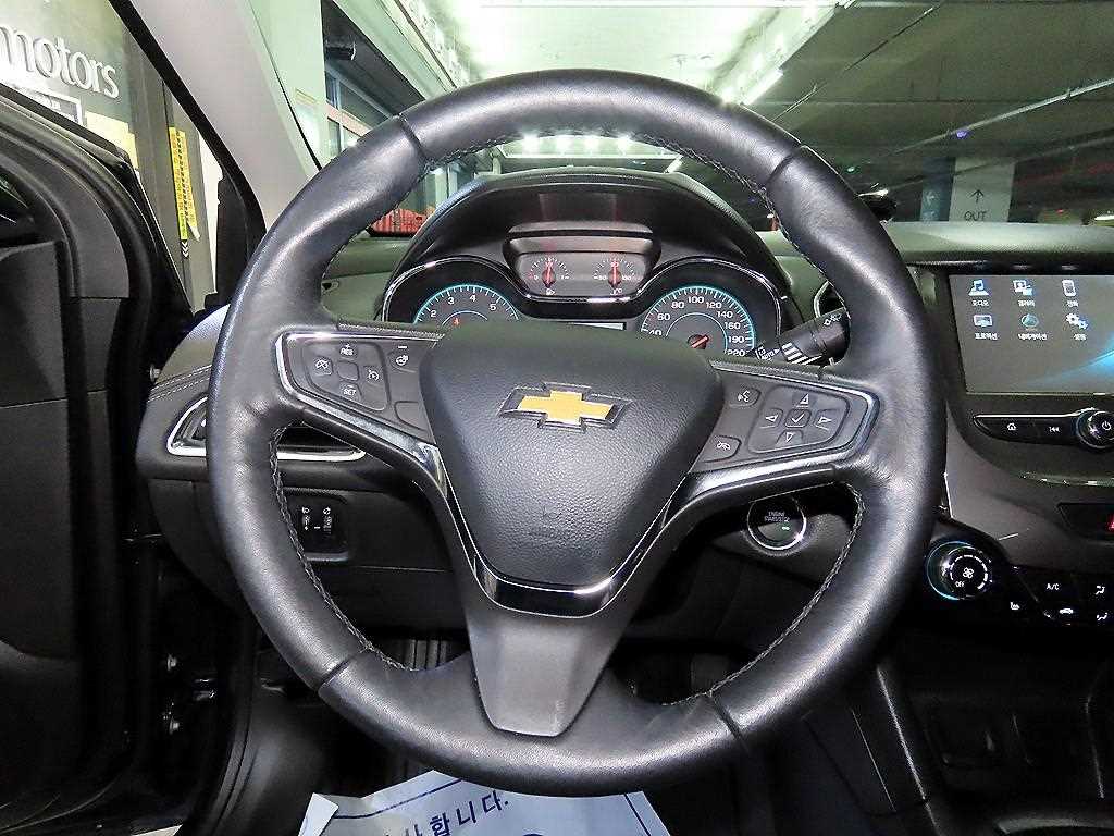 Chevrolet Cruise - Vista 8