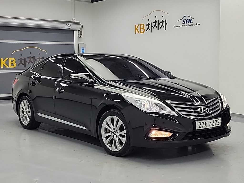 HYUNDAI Grandeur - Vista 4
