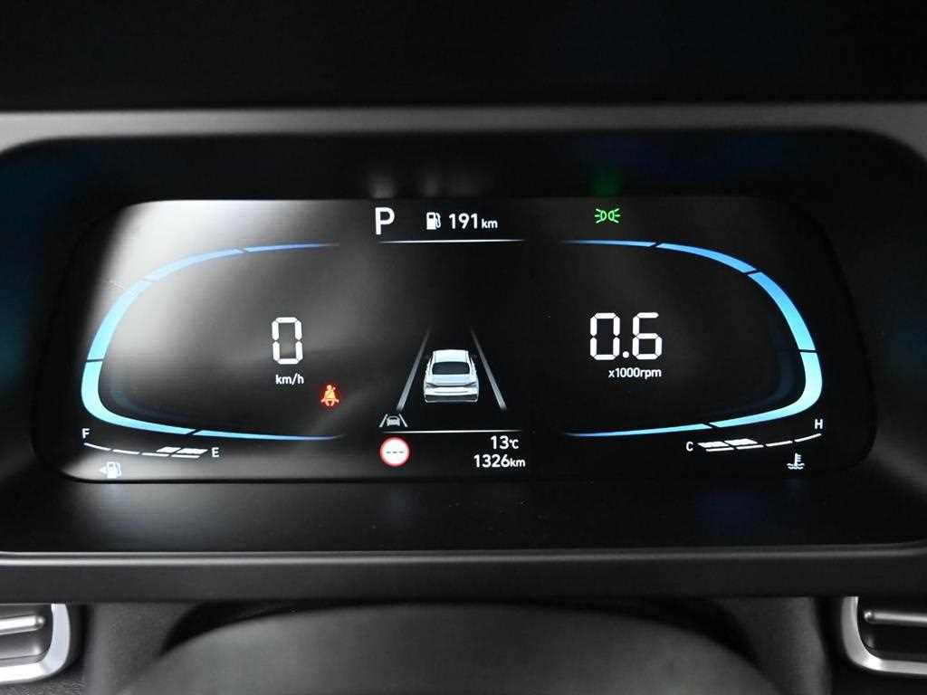 HYUNDAI Avante - Vista 8