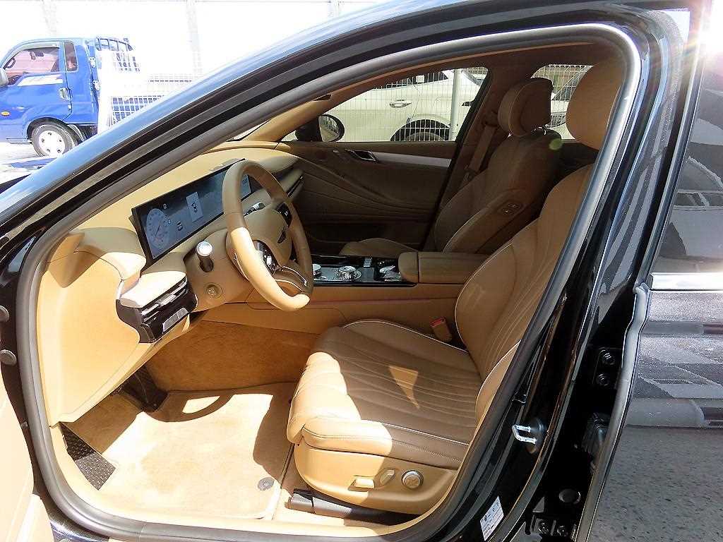 Genesis G80 - Vista 5