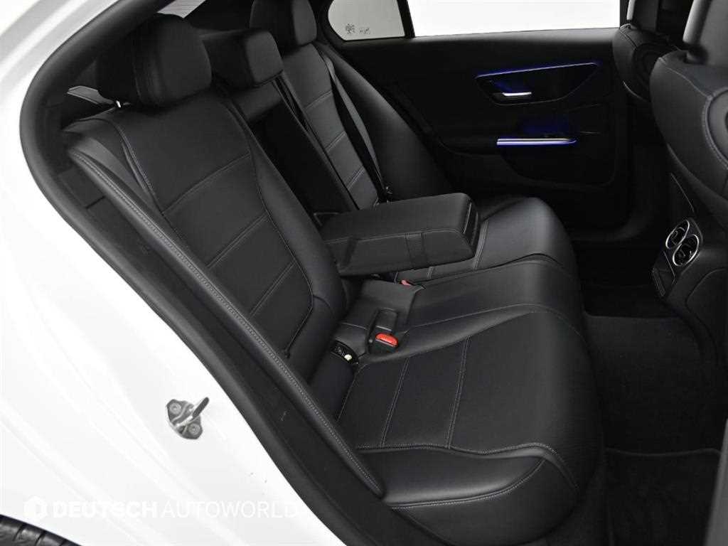 Mercedes Benz C Class - Vista 12