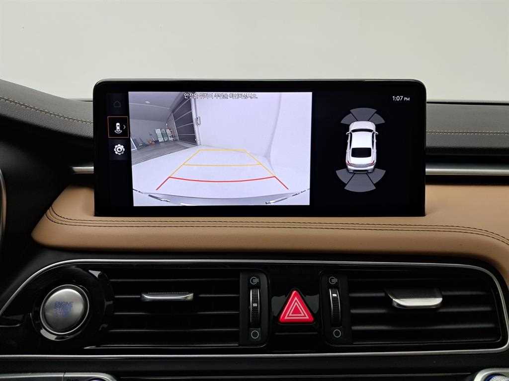 Genesis G70 - Vista 10