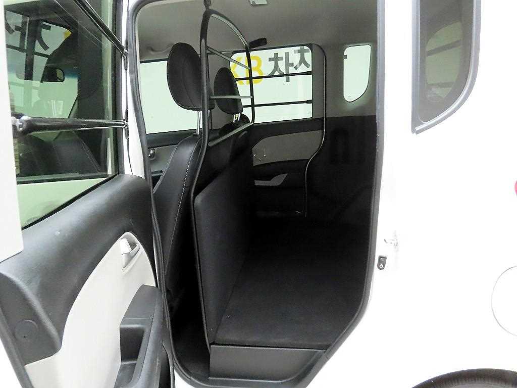 KIA Ray 2022 Blanco - Importación desde Corea - HF Imports Iquique - Foto 14