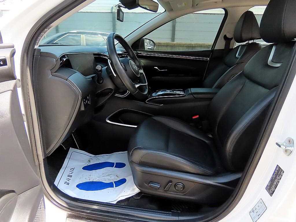 HYUNDAI Tucson - Vista 5