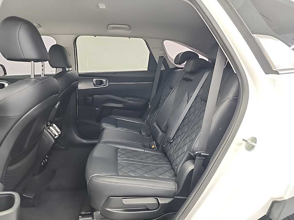 KIA Sorento - Vista 12
