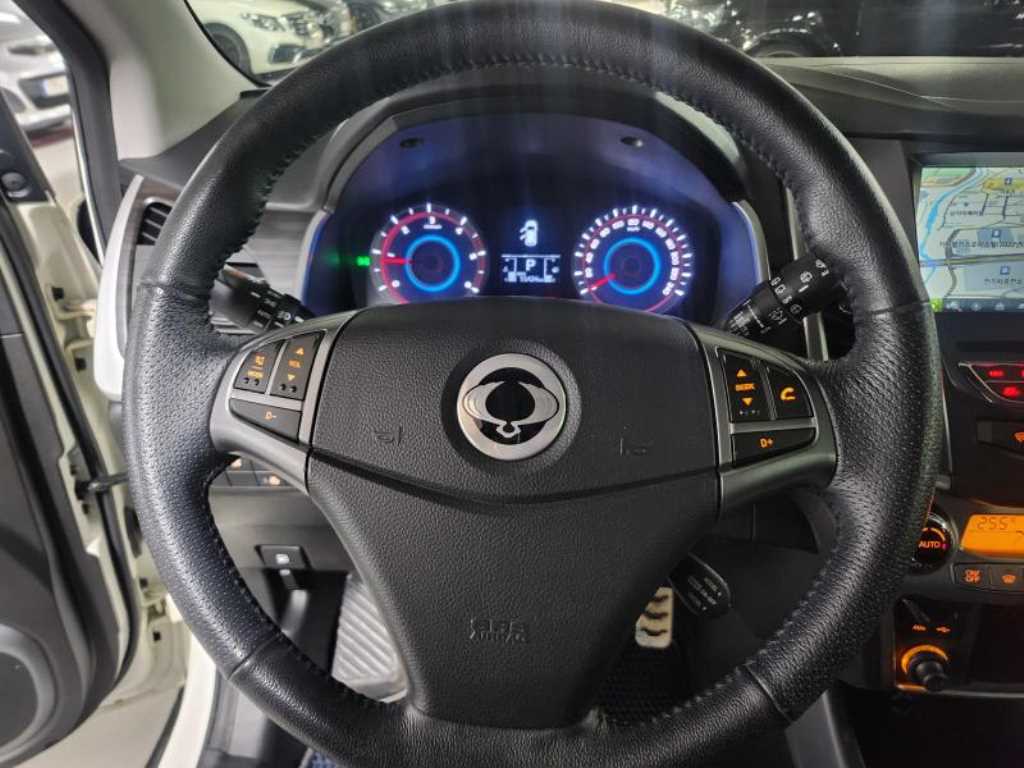 Ssangyong Korando - Vista 7