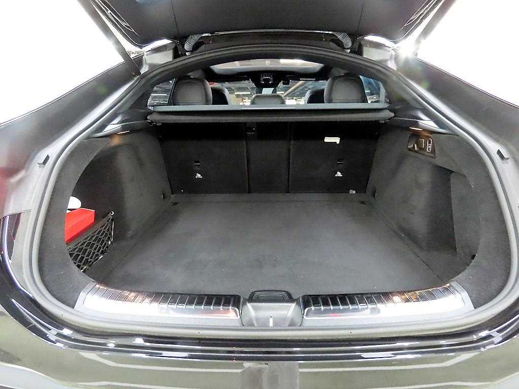 Mercedes Benz GLE Class 2022 Negro - Importación desde Corea - HF Imports Iquique - Foto 19