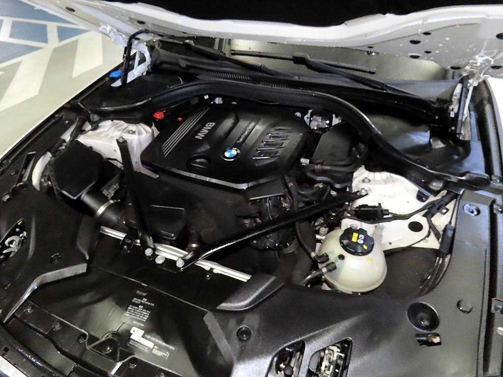 BMW 5 Series 2018 Blanco - Importación desde Corea - HF Imports Iquique - Foto 19