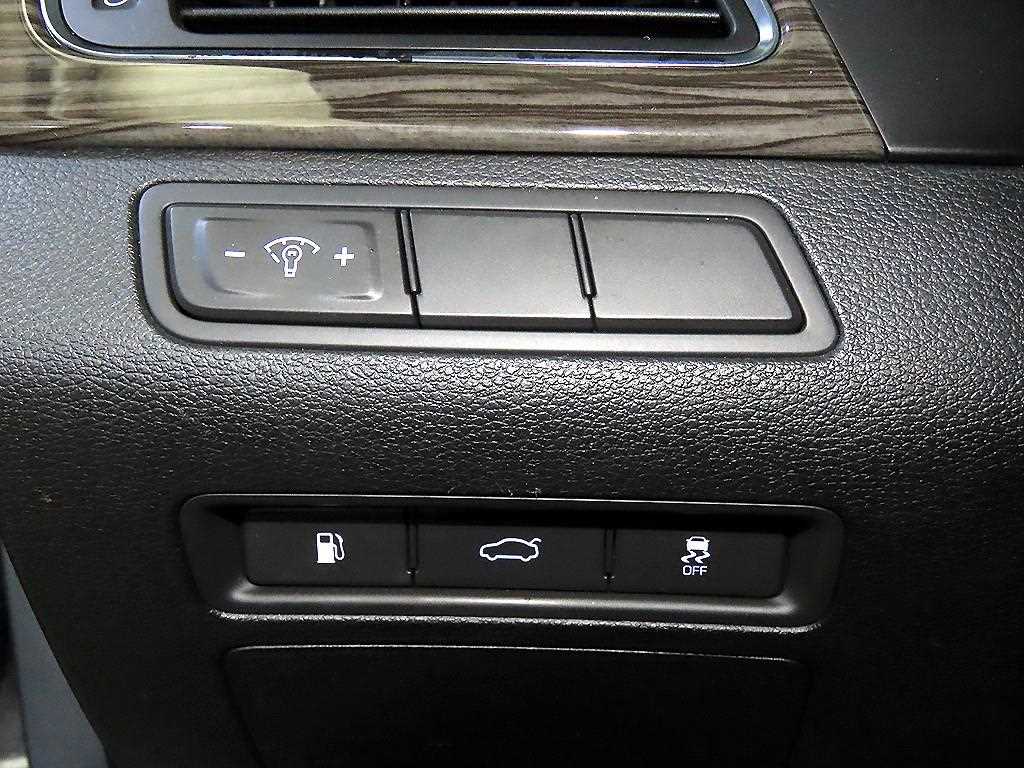 HYUNDAI Sonata 2015 Gris - Importación desde Corea - HF Imports Iquique - Foto 15