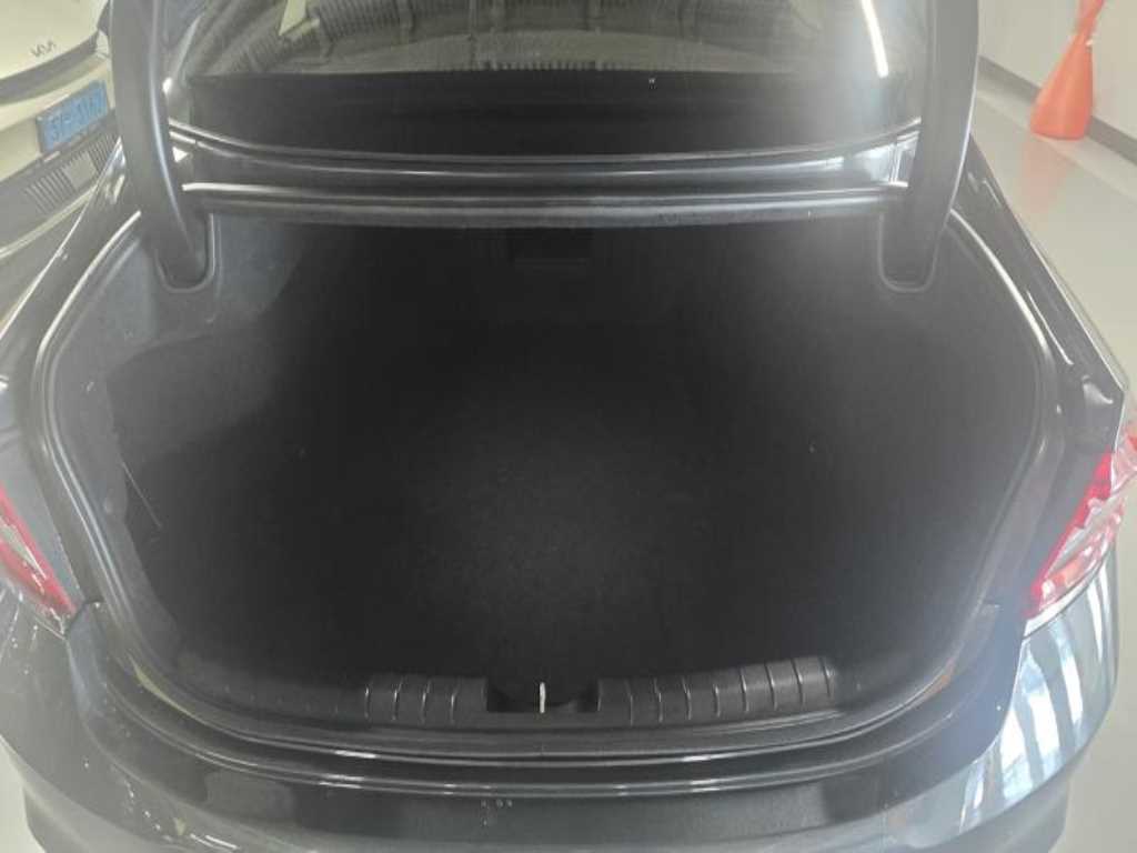 HYUNDAI Grandeur 2018 Gris - Importación desde Corea - HF Imports Iquique - Foto 18