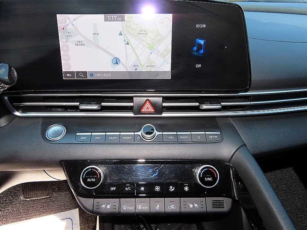 HYUNDAI Avante 2021 Blanco - Importación desde Corea - HF Imports Iquique - Foto 13