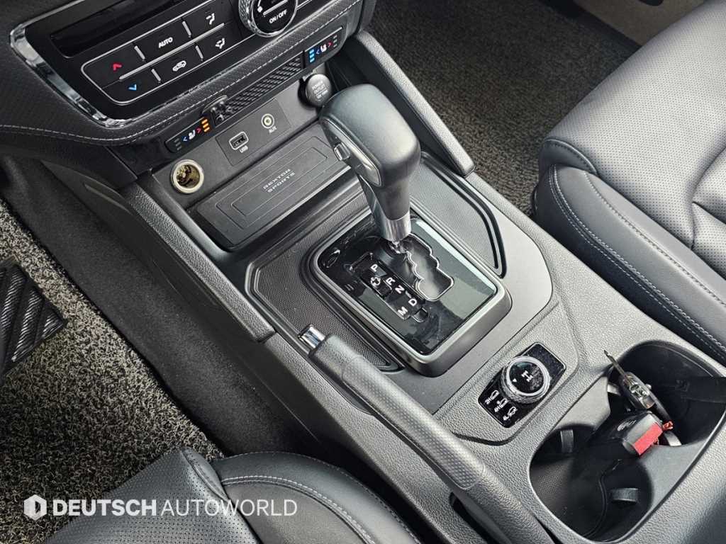 Ssangyong Rexton - Vista 9