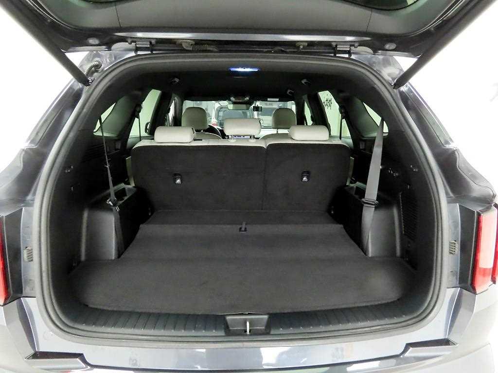 KIA Sorento - Vista 5