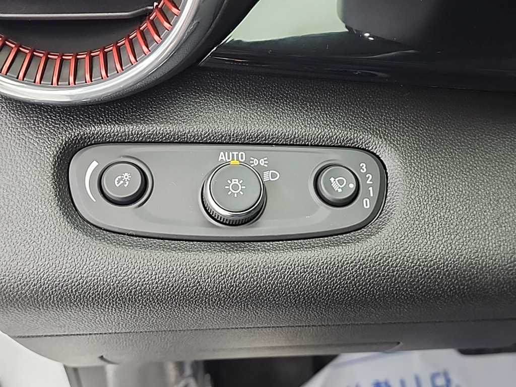 Chevrolet Trax 2025 Blanco - Importación desde Corea - HF Imports Iquique - Foto 16