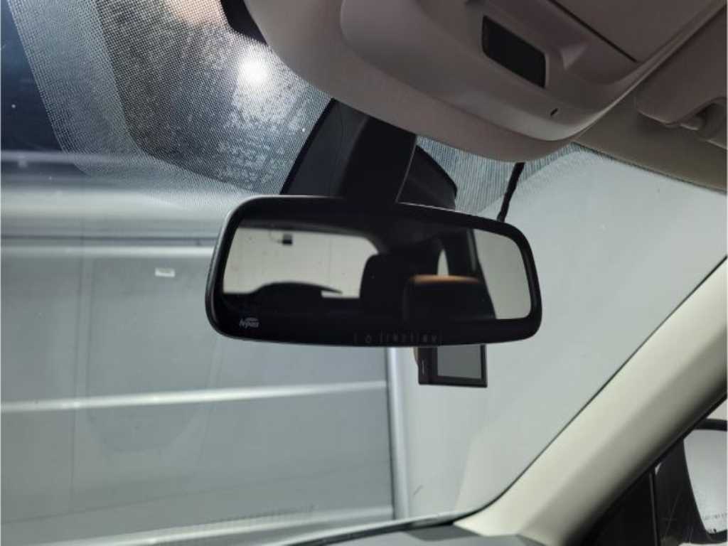 SAMSUNG QM6 - Vista 12