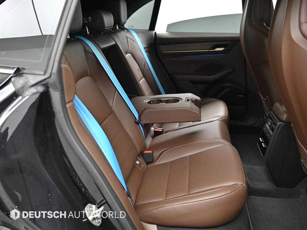 Porsche Macan - Vista 12