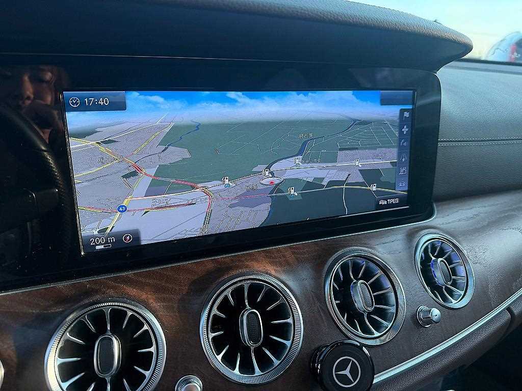 Mercedes Benz E class 2017 Blanco - Importación desde Corea - HF Imports Iquique - Foto 15