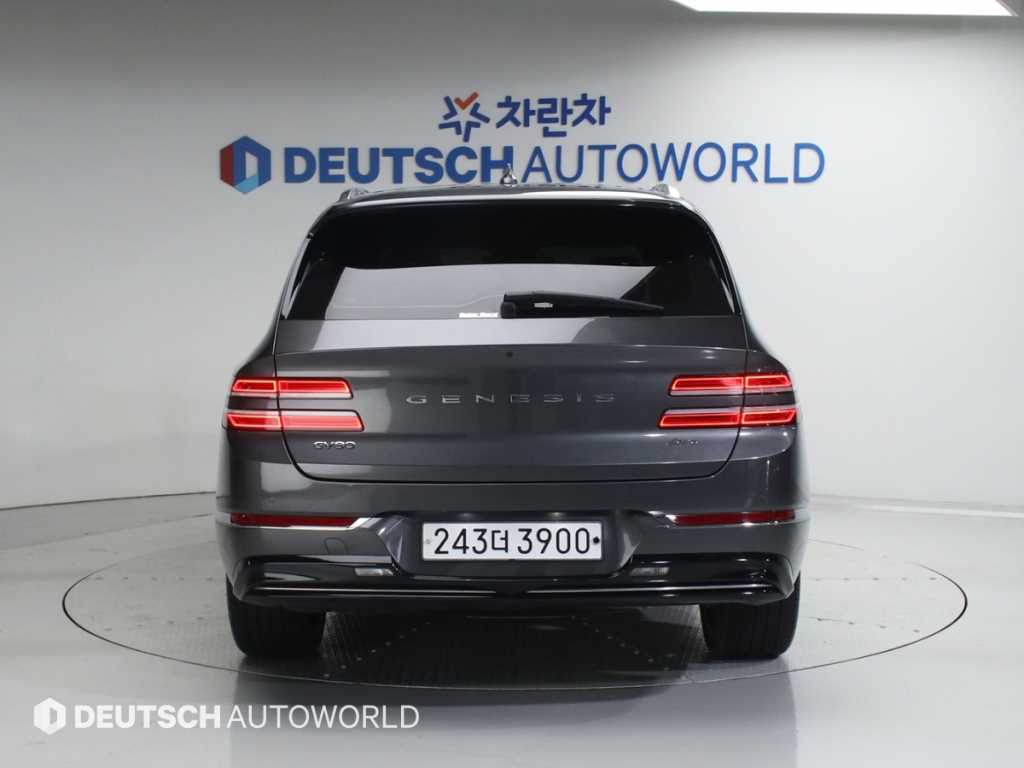 Genesis GV80 - Vista 4