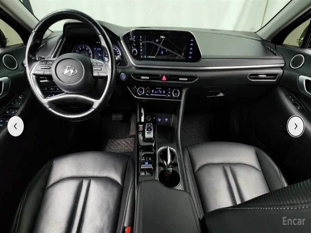 HYUNDAI Sonata - Vista 7