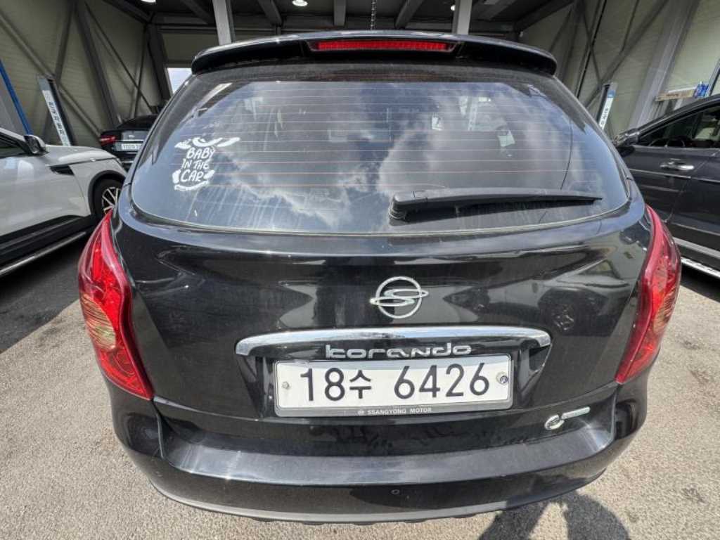 Ssangyong Korando - Vista 4