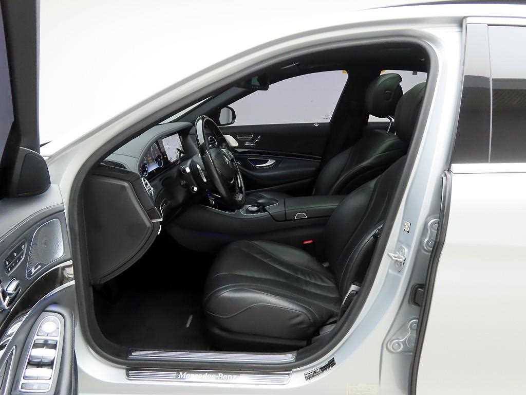 Mercedes Benz S Class - Vista 12