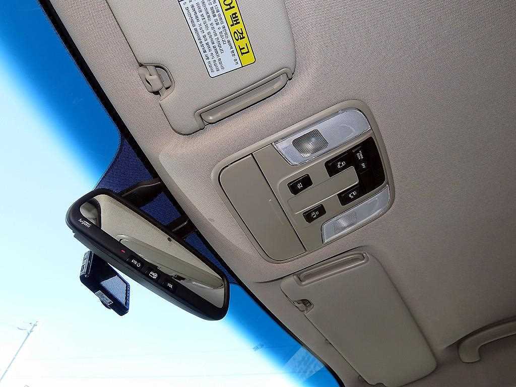 KIA Carnival 2018 Blanco - Importación desde Corea - HF Imports Iquique - Foto 16