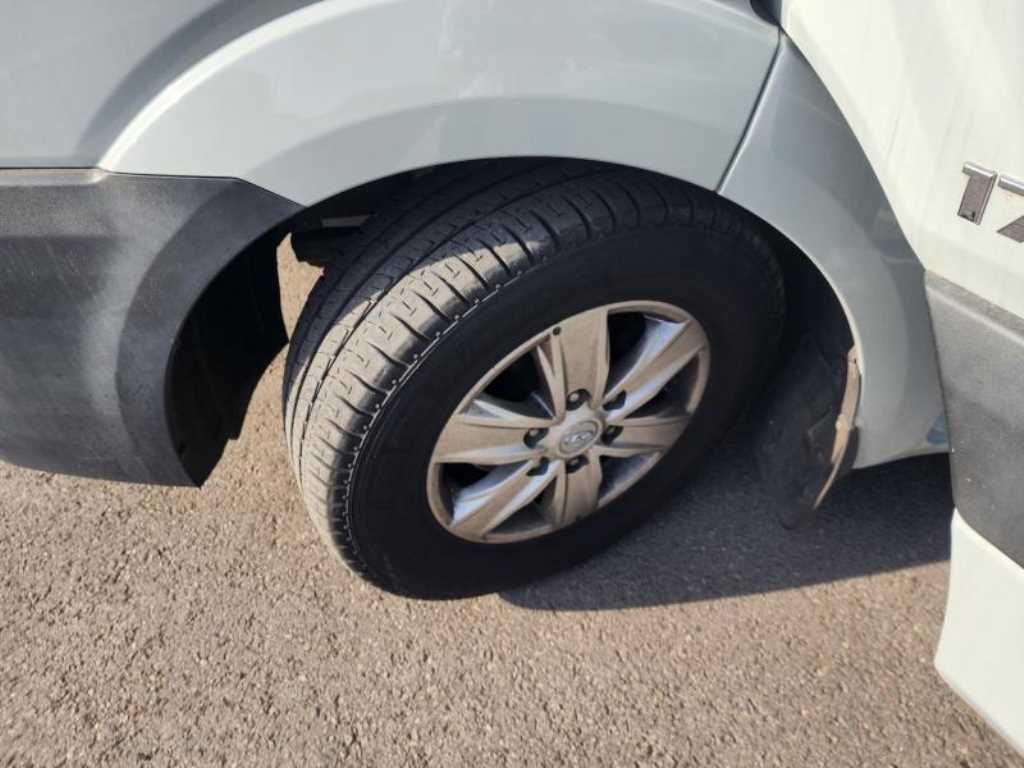 HYUNDAI Solati 2018 skyblue - Importación desde Corea - HF Imports Iquique - Foto 19