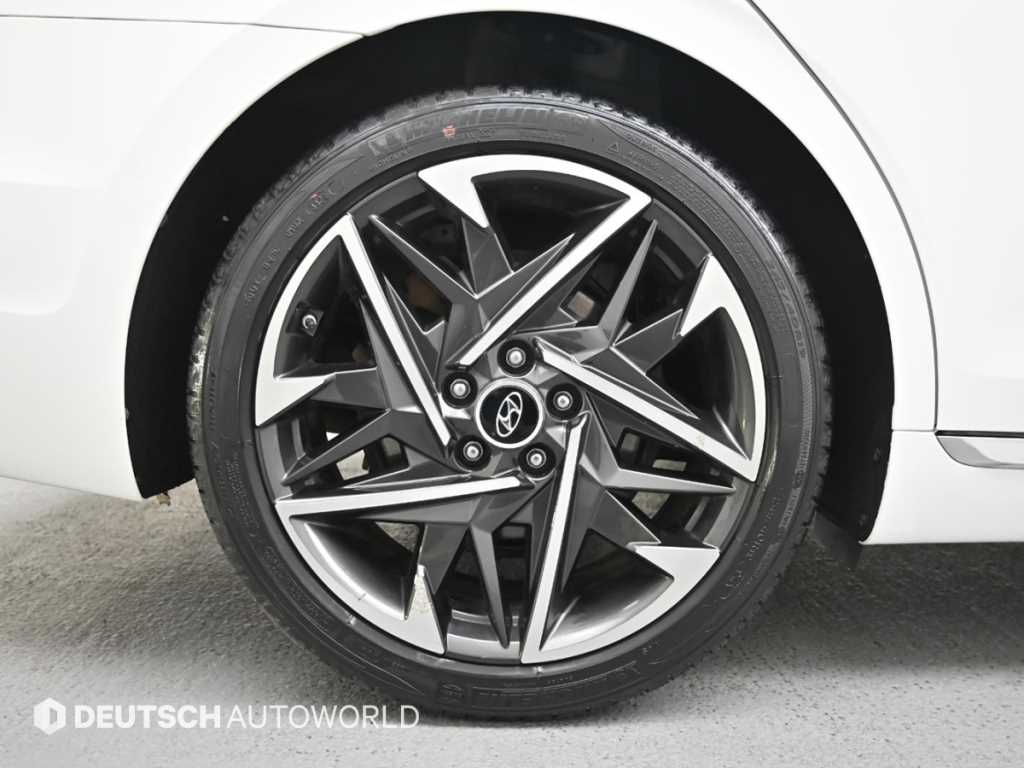 HYUNDAI Grandeur - Vista 5