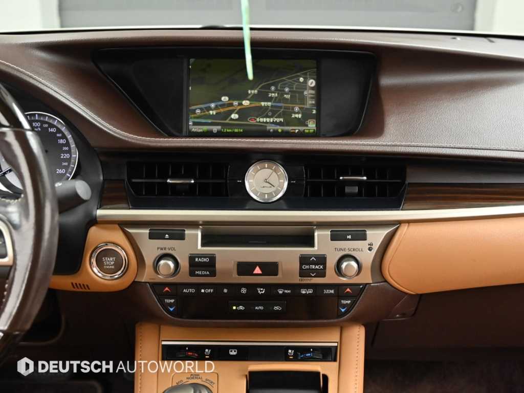 Lexus ES 2017 - Importación desde Corea - HF Imports Iquique - Foto 14