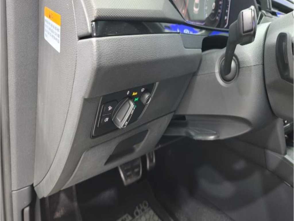 Volkswagen Arteon - Vista 8