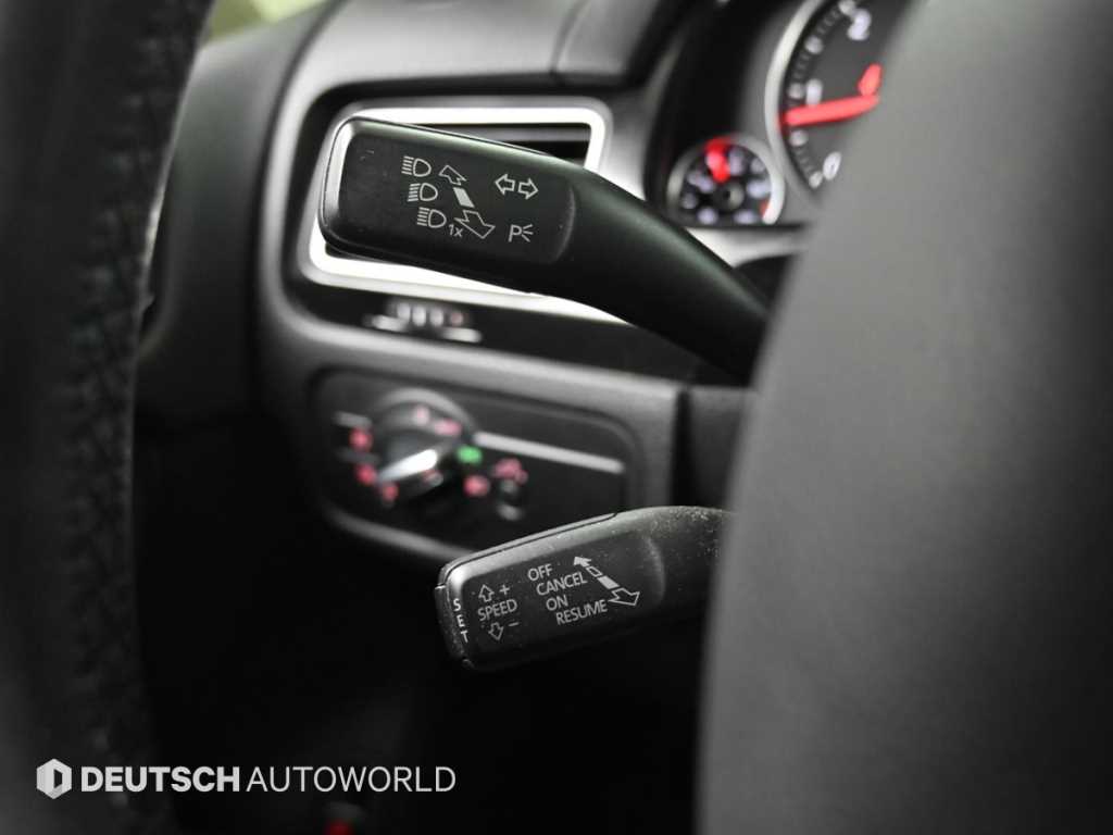 Volkswagen Touareg 2012 Blanco - Importación desde Corea - HF Imports Iquique - Foto 17