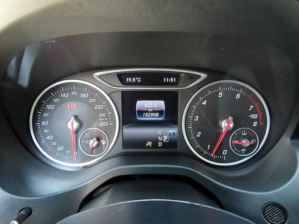 Mercedes Benz A Class - Vista 9