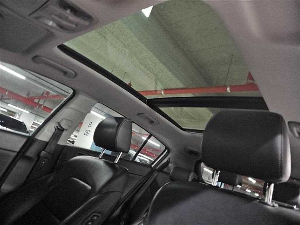 KIA Sportage - Vista 10