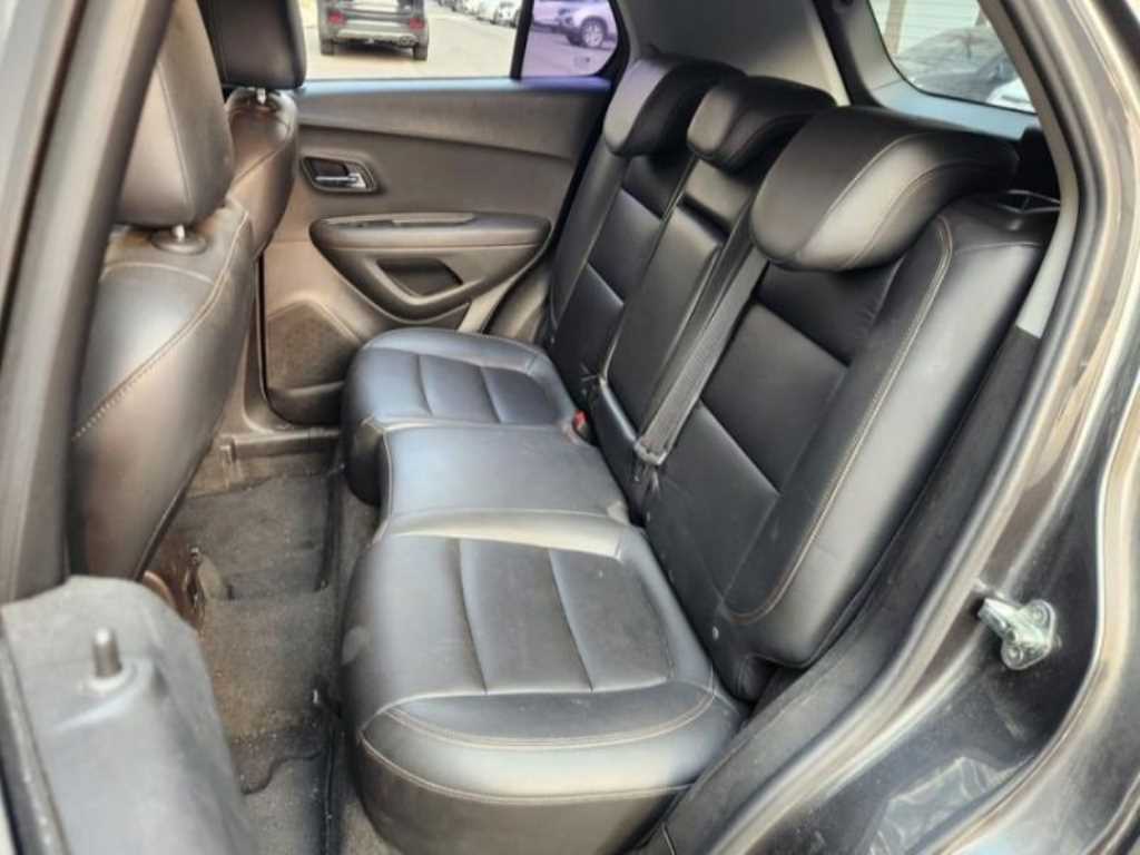 Chevrolet Trax - Vista 12